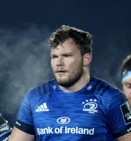 The Leinster team leave the field dejected 2/1/2021