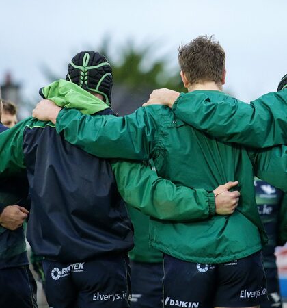 Players huddle during training 7/1/2020