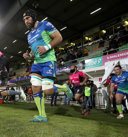 John Muldoon leads his team out 9/12/2017