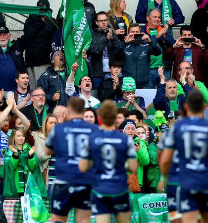 Connacht fans and the players after the game 20/5/2017
