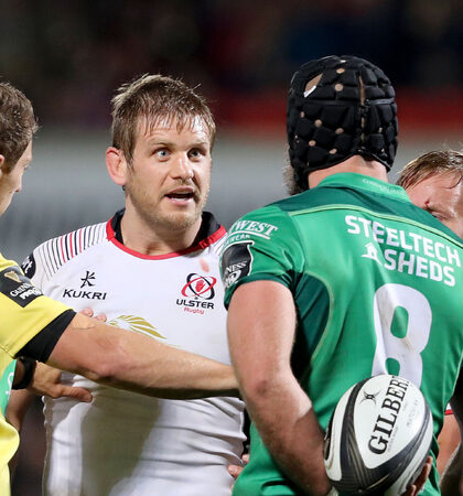 Andrew Brace alongside as John Muldoon and Chris Henry exchange words 6/10/2017
