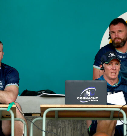 Jimmy Duffy, Nigel Carolan and head coach Andy Friend 25/11/2018