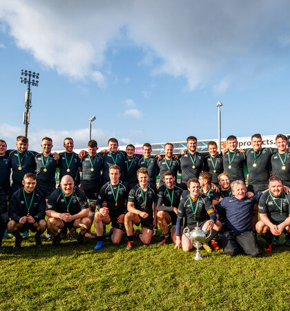 Connemara with the trophy after the game 24/3/2019