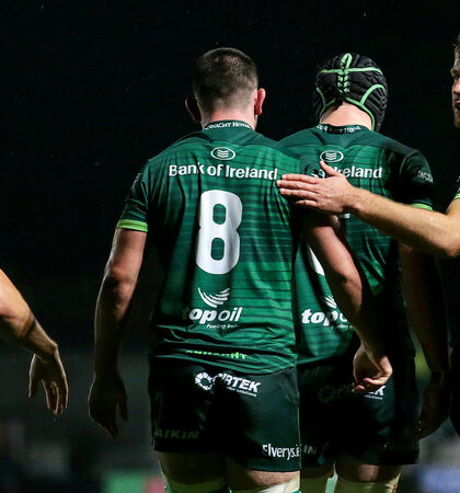 Paul Boyle celebrates scoring a try with teammates 11/10/2019