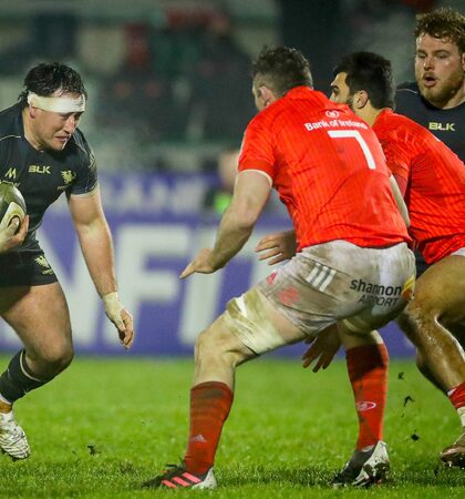 Denis Buckley comes up against Peter O'Mahony and Damian De Allende 9/1/2021