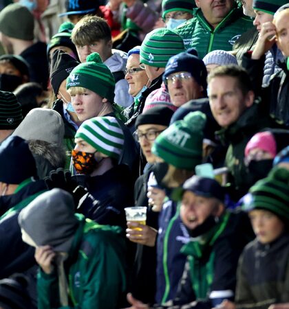 Fans at the game 1/10/2021