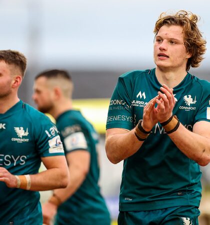 Cian Prendergast celebrates after the game 12/12/2021