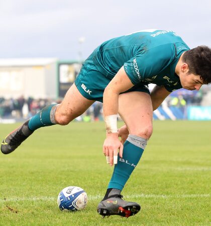 Alex Wootton scores a try 12/12/2021